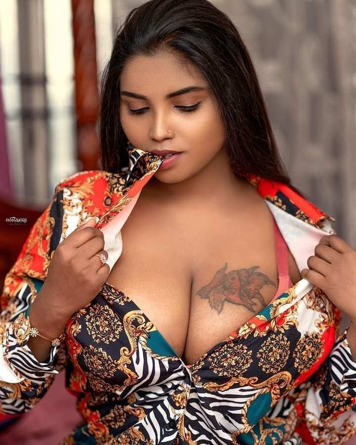 hot call girls in Mumbai