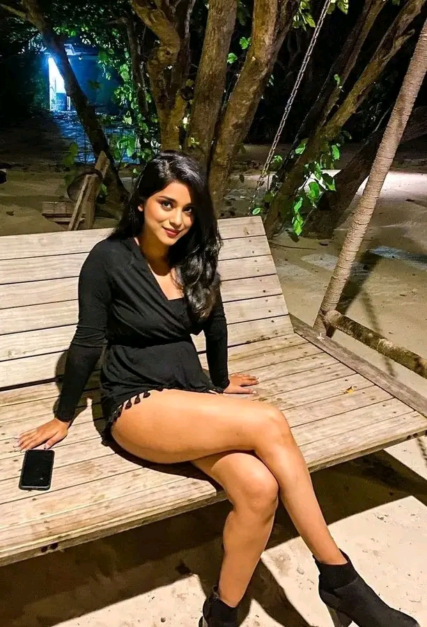 Bandra Escorts Service, Escorts in Mumbai